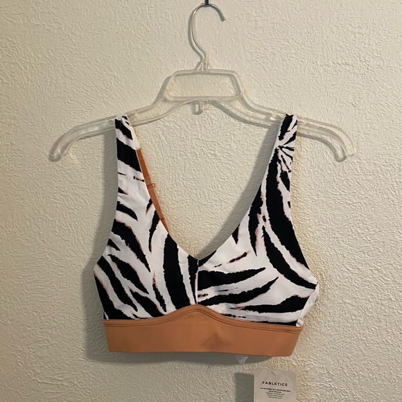 Fabletics Zebra Tie Dye Leggings Set - Picture 2 of 5